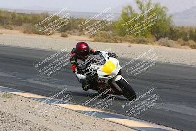 media/Apr-10-2022-SoCal Trackdays (Sun) [[f104b12566]]/Turn 3 Inside (1150am)/